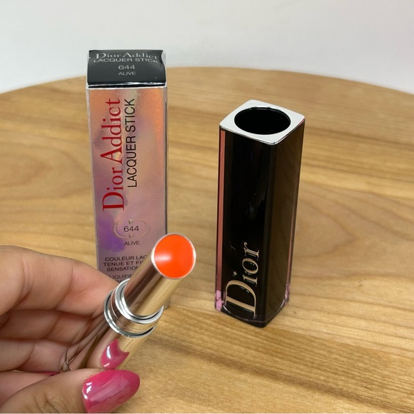 Dior Addict Lacquer Stick 644 Alive Lipstick NEW - Picture 3 of 4